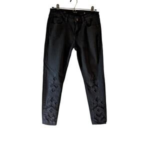 Miss Me size 28 Skinny ankle Black Jeans with embrodried legs
